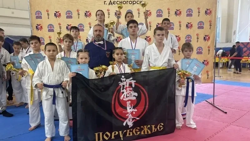 Вейделевские спортсмены успешно выступили на соревнованиях по киокусинкай в Десногорске...