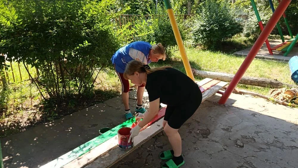 Ремонтные работы в ДОУ продолжаются🔩🪛

👷🏻Текущий косметический ремонт в детском саду - это плано