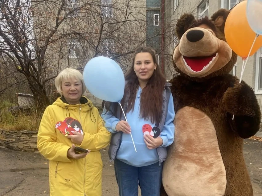 Специалисты отделения социального сопровождения семей с детьми Ингодинского комплексног...