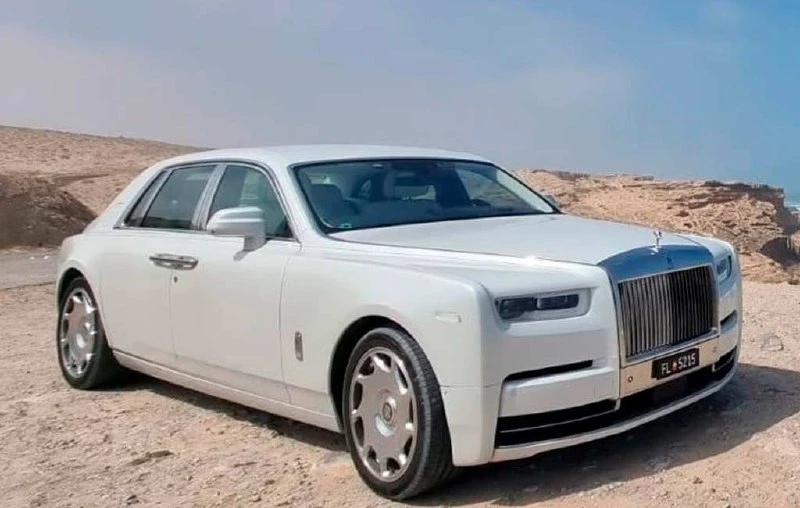 ⚡️ Журналисты портала Autoevolution нашли владельца RR Phantom 2018 г.в., который с мом...