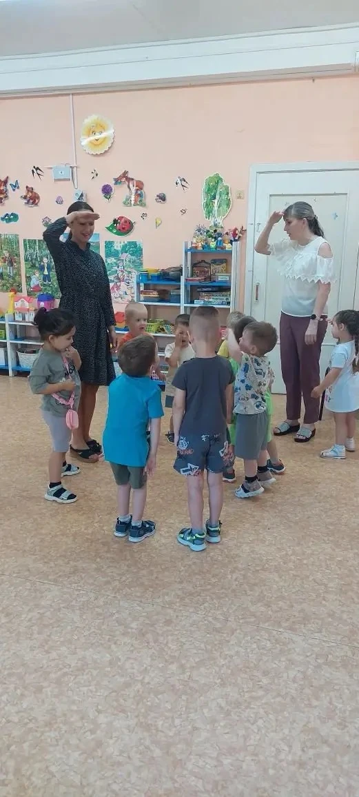 "День дружбы"👬
В  нашем детском саду прошло развлечение, посвященное Международному дню дружбы.👬
Ц