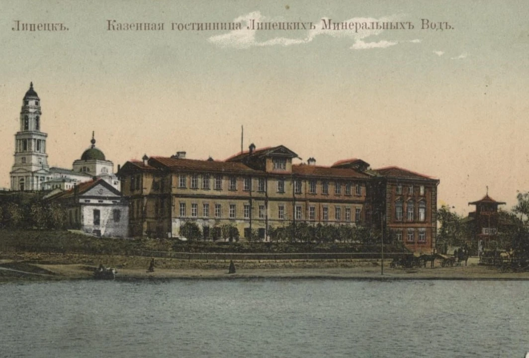 В XIX веке сюда приходили знакомиться, а ровно в полночь во всей гостинице выключали свет