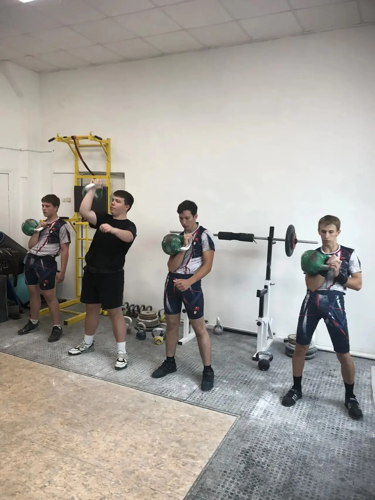 В День Государственного флага России 🇷🇺 22 августа в селе Кулешовка прошел летний тур...