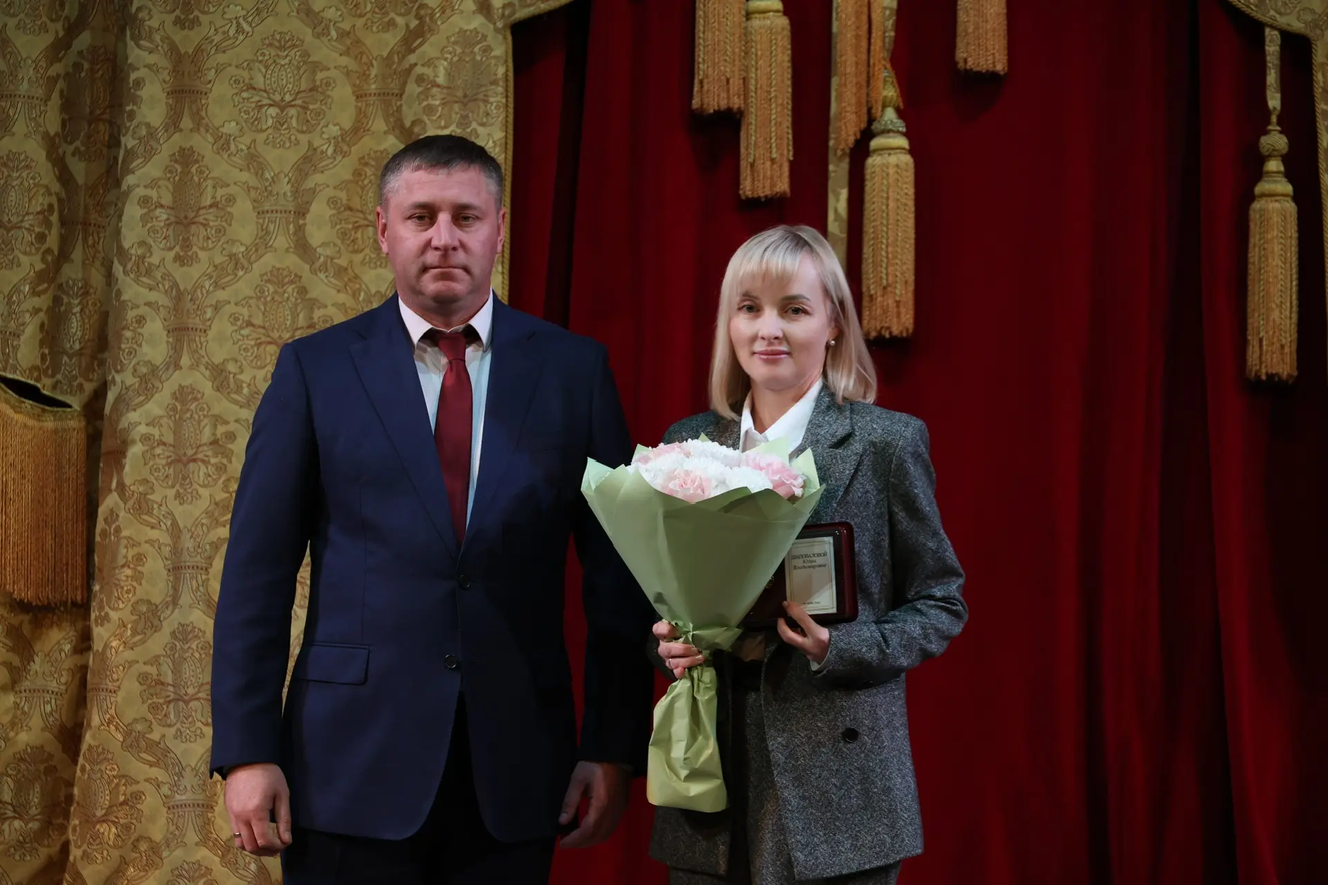 ✨Поздравляем учителя английского языка Шаповалову Юлию Владимировну с присвоением высок...
