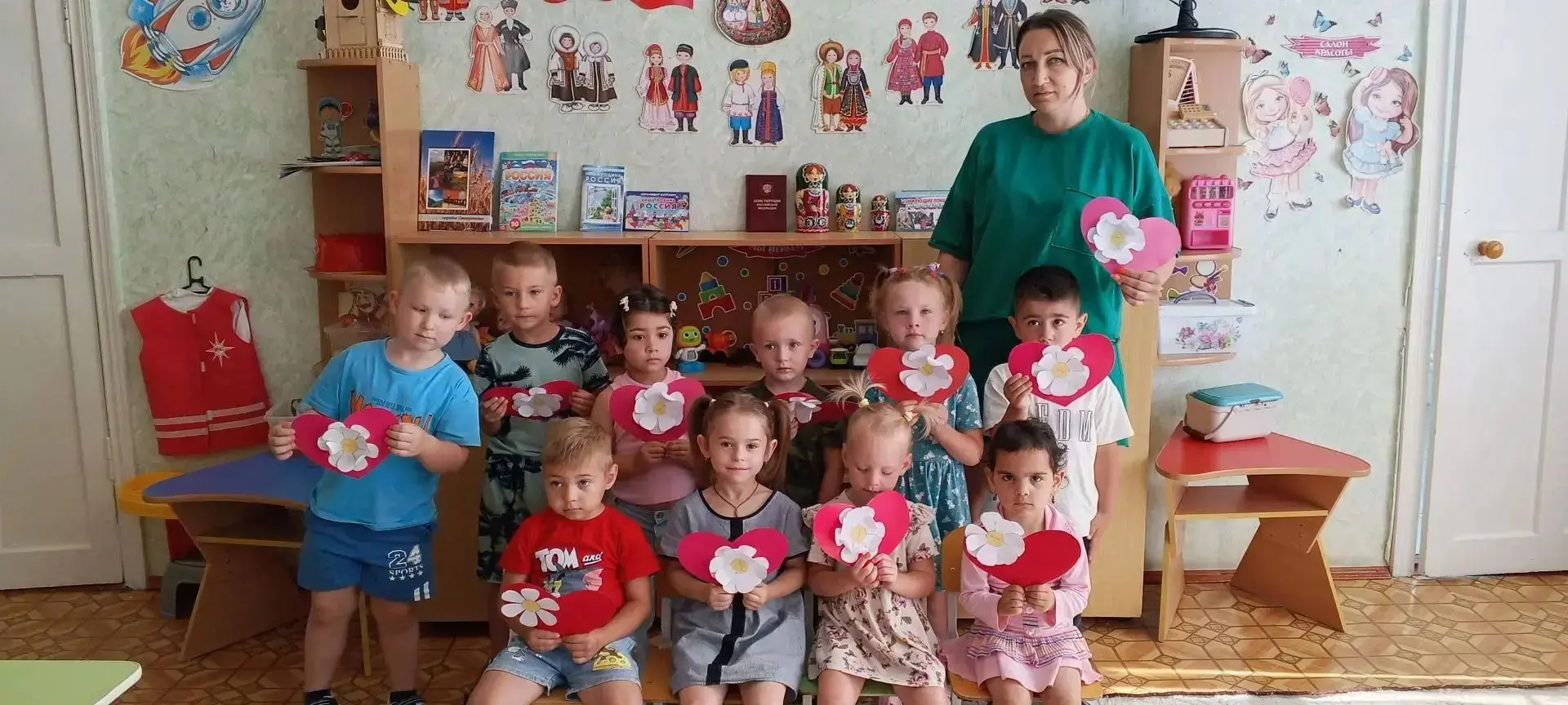 🌸 Любовь, Семья и Верность в наших сердцах!

Сегодня, в преддверии Дня семьи, любви и верности, наш
