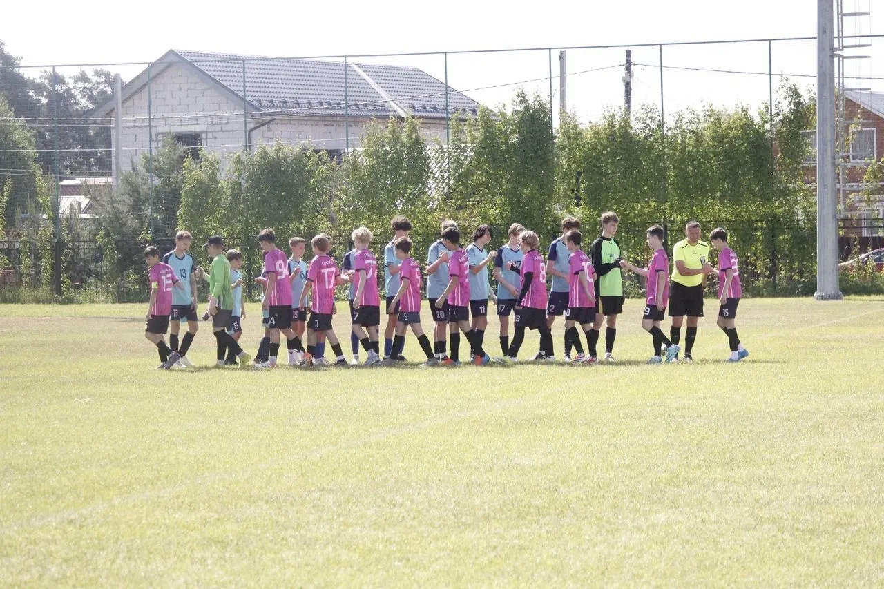 ⚽️🏆 Сегодня на футбольном поле состоялся захватывающий матч третьего тура Первенства г...