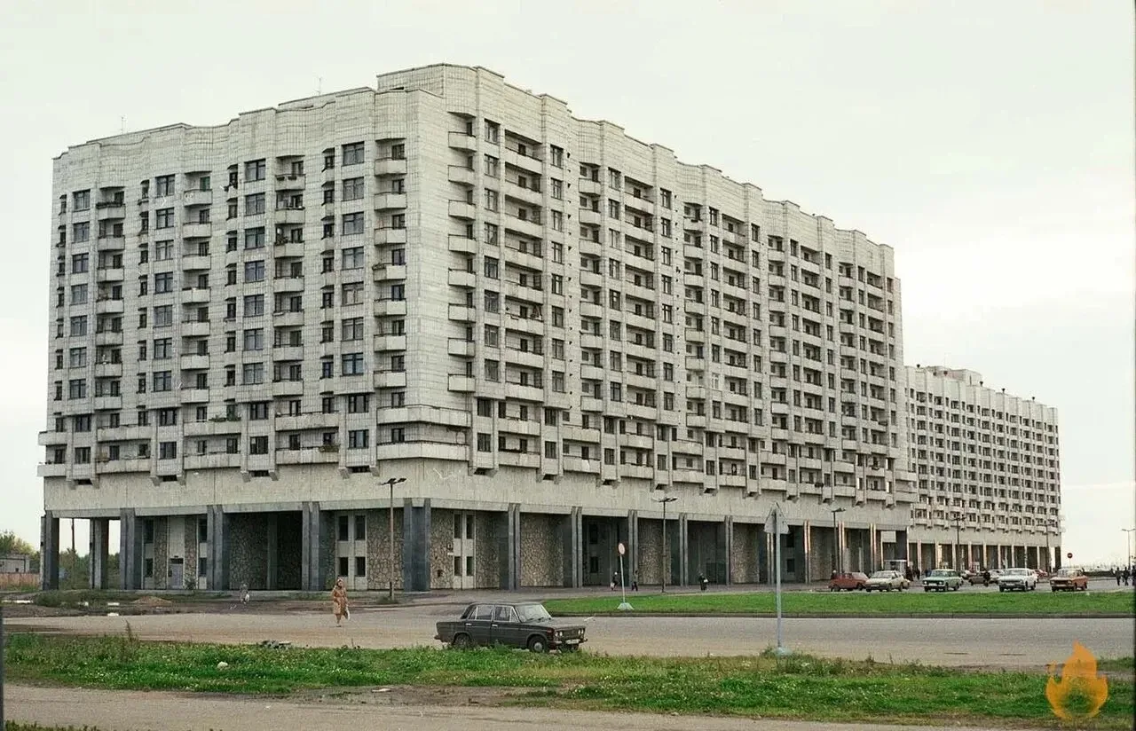 Ленинград, 1987. Улица Кораблестроителей.