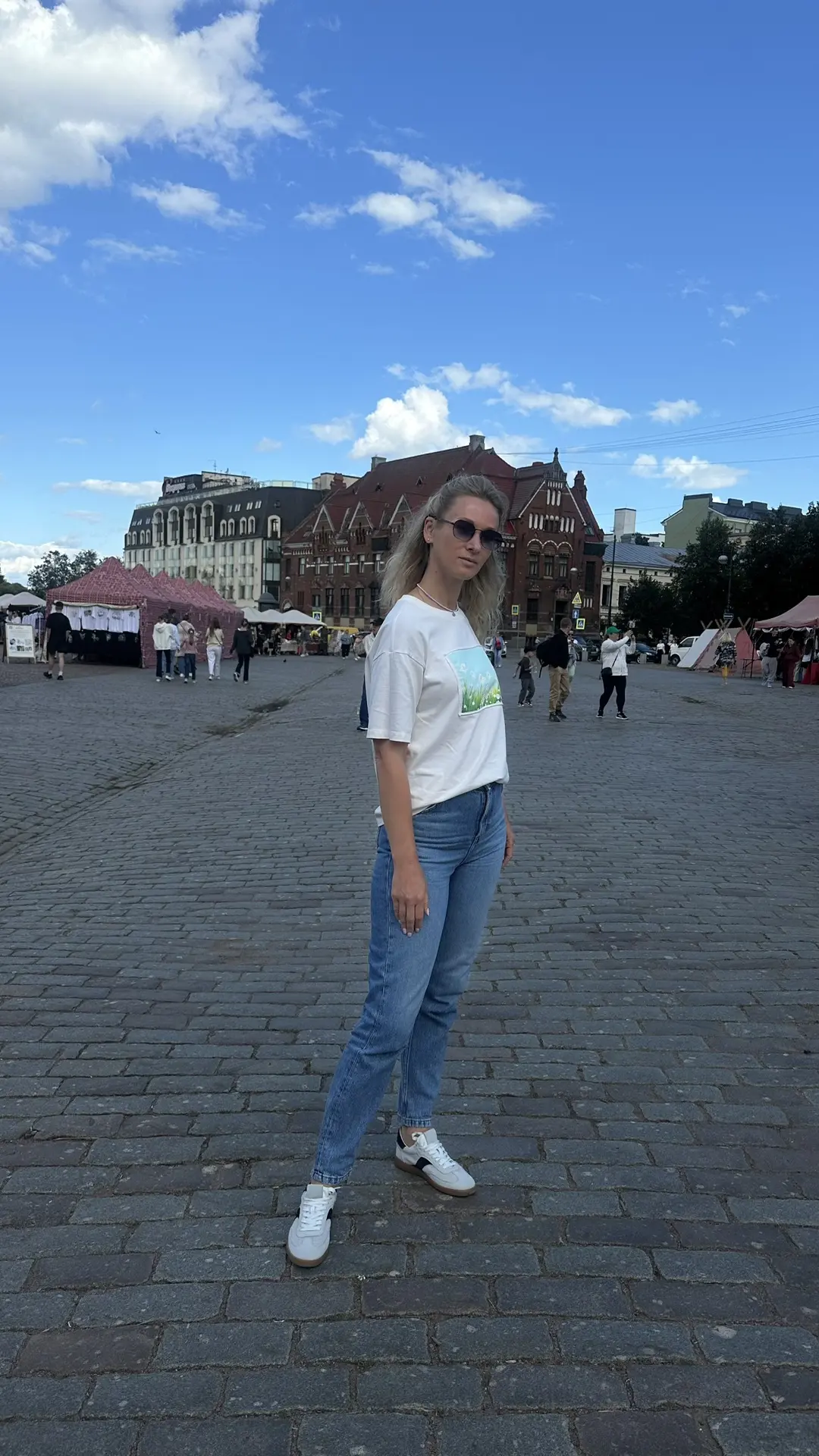 Мыслями конечно ещё в другом месте ,но Выборг сегодня хорош)