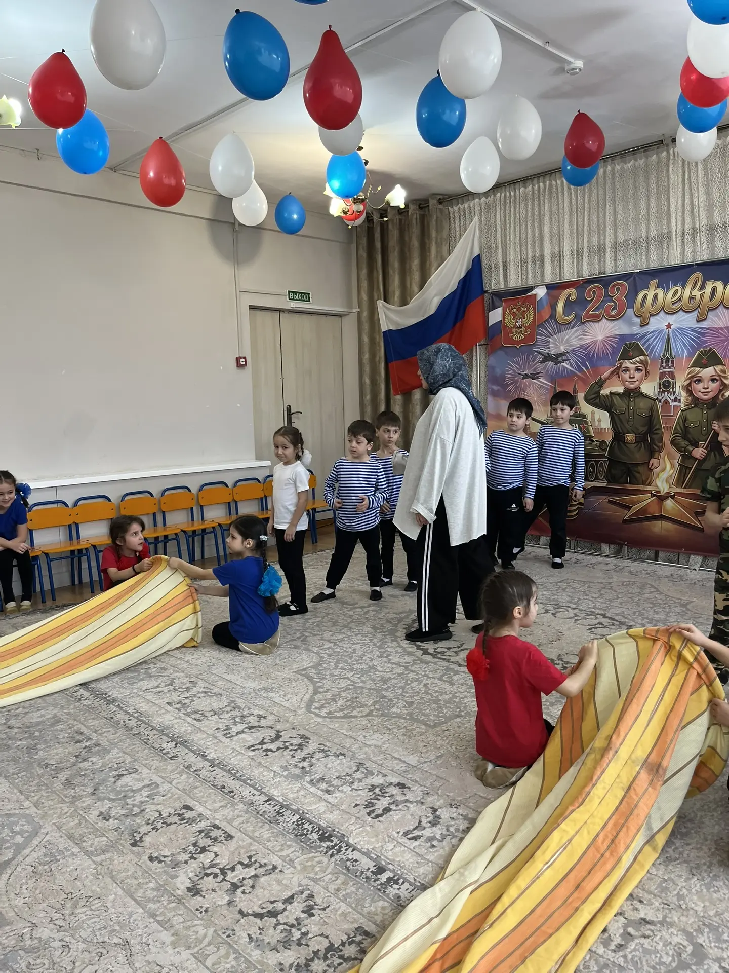 Утренник в подготовительной группе "С Днем защитника Отечества" ✨✨✨