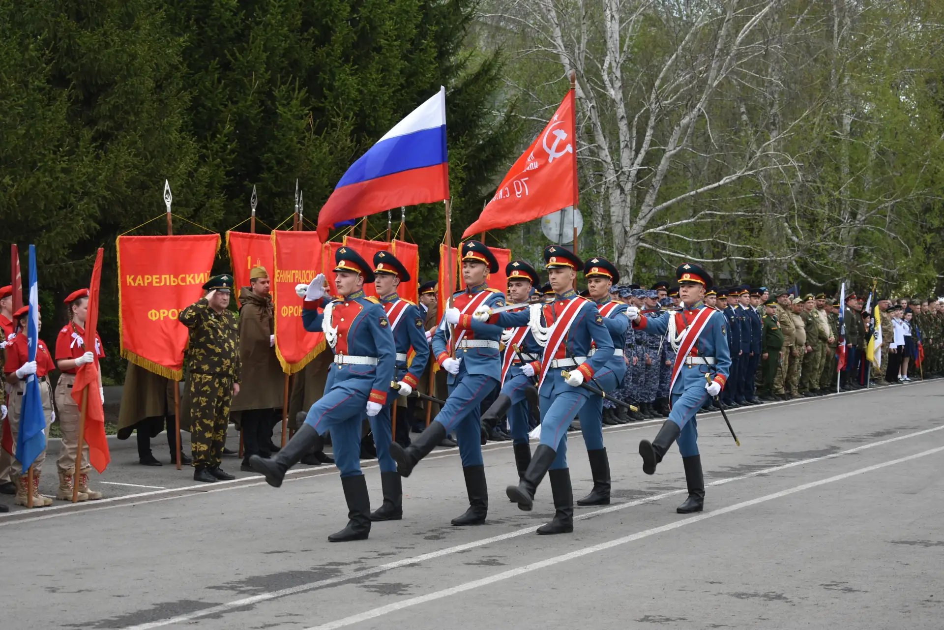 В Барабинске торжественно отметили 81-ю годовщину Великой Победы  9 мая 2026 года на центральной пло