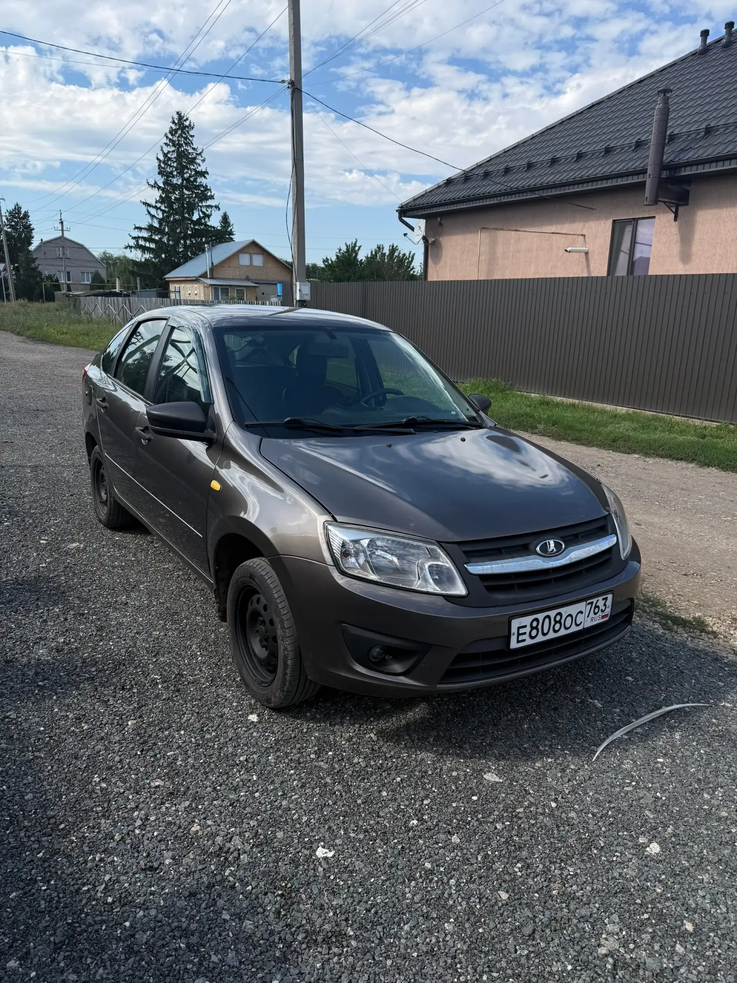 Лада Гранта.