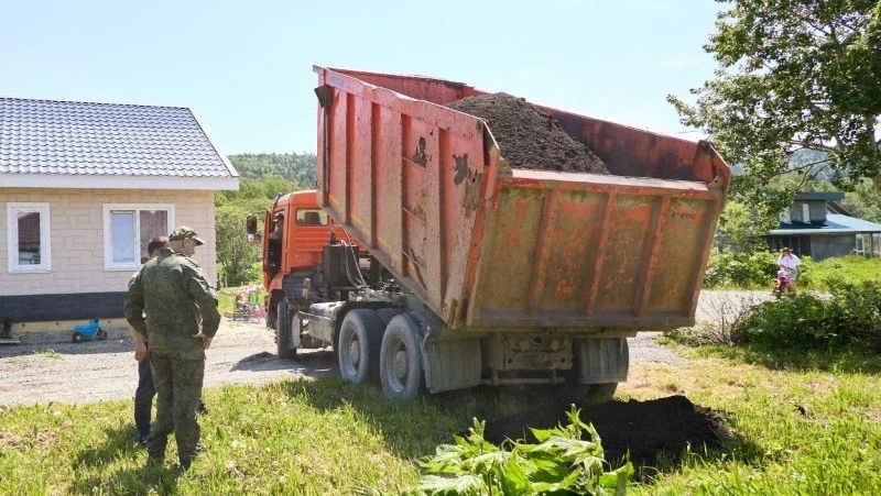 В Южно-Сахалинске бизнес и общественники объединились для помощи бойцу СВО

В областной столице прод