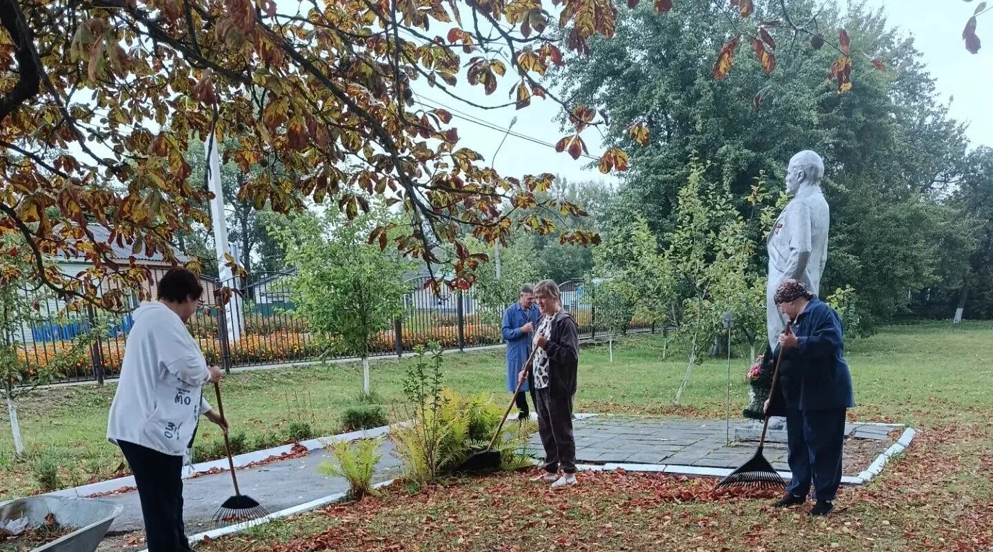 ✅В Гордеевском районе в рамках общеобластного субботника прошли мероприятия по уборке и...