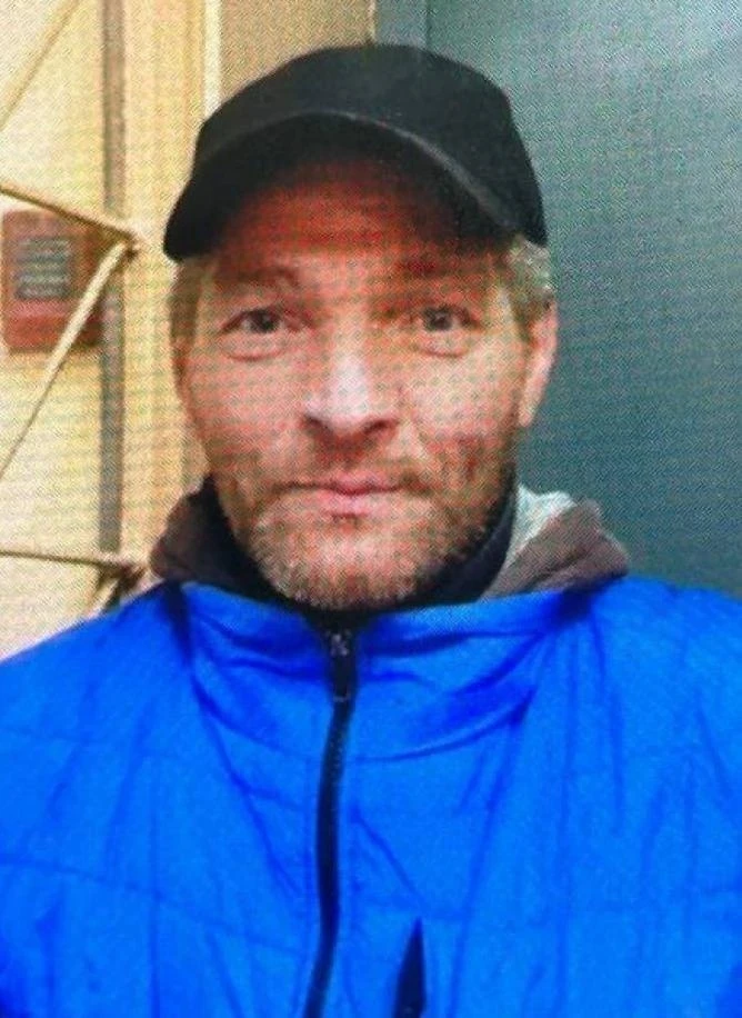 В Волжске разыскивают дважды судимого извращенца, который надругался над восьмилетней д...