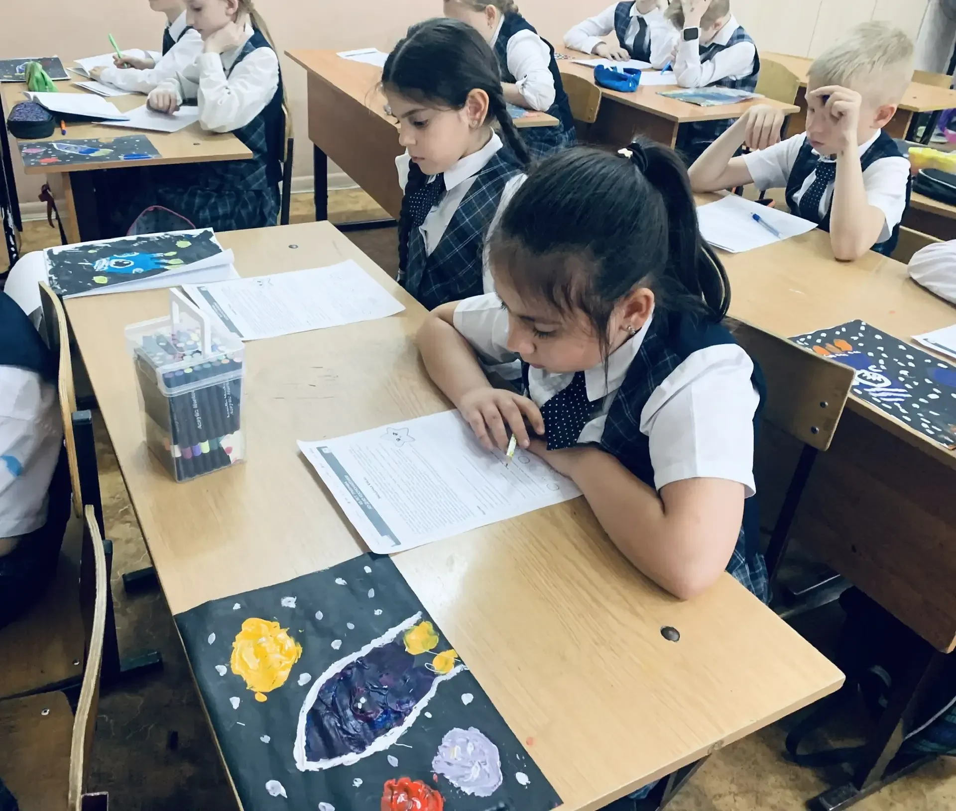 📢Сегодня на внеурочном занятии "Разговоры о Важном" ребята из 2б класса говорили о значимой и неверо