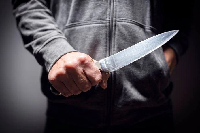 😱 В Тавде мужчина убил жену и её подругу после домашнего конфликта — обе женщины были ...