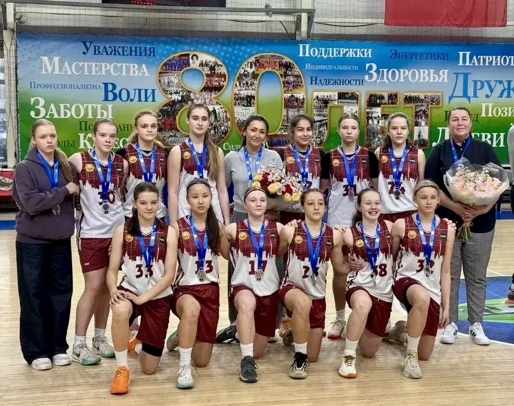 Наши чемпионки 🤩  🏀 Наши спортсменки из 7 классов приняли участие в Первенстве Москвы по баскетболу 