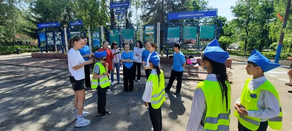 ✨19 мая 2026 года отряд ЮИД «Перекрёсток» МБОУ СОШ с. Канаевка принял участие в районно...