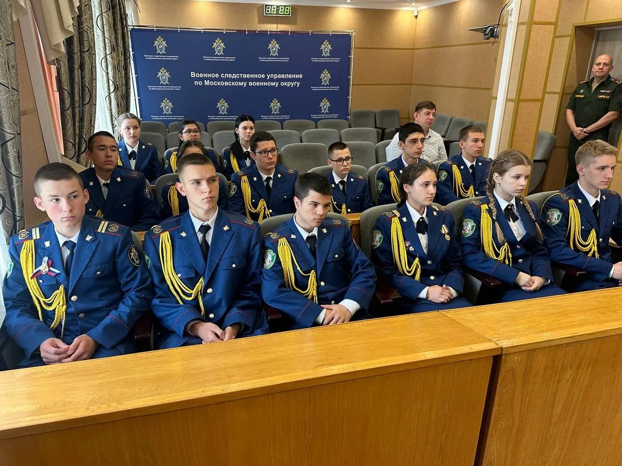 В Военном следственном управлении Следственного  комитета Российской Федерации по Моско...