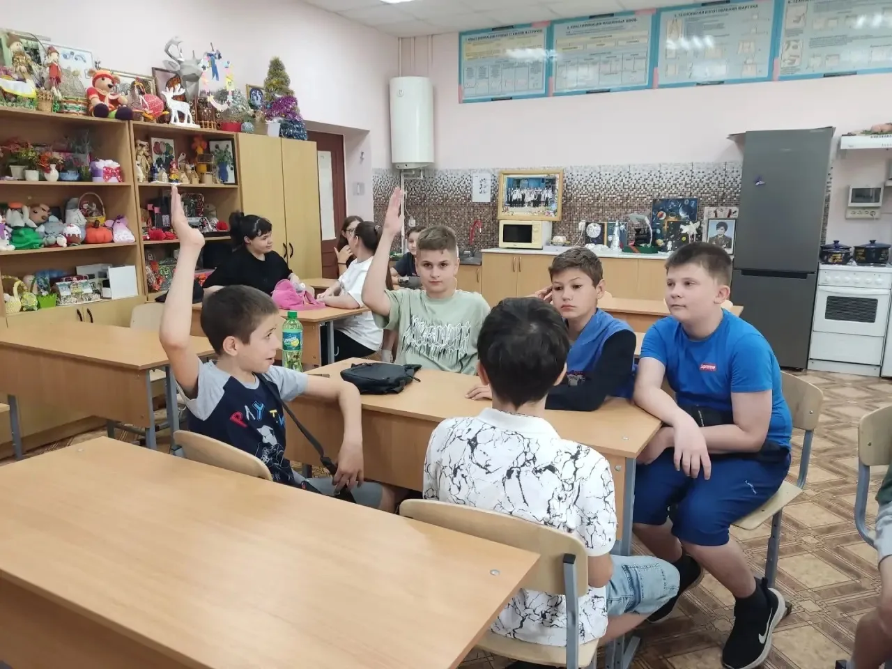 🔆На летней пришкольной площадке «Страна Чудес»МБОУ СОШ 6 им. Ю. А. Гагарина Кавказског...