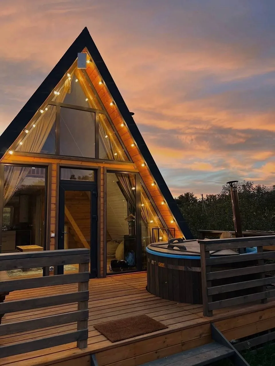APPARADISE GLAMPING & SPA 

Премиальный глэмпинг, расположенный недалеко от города Краснодар, поможе
