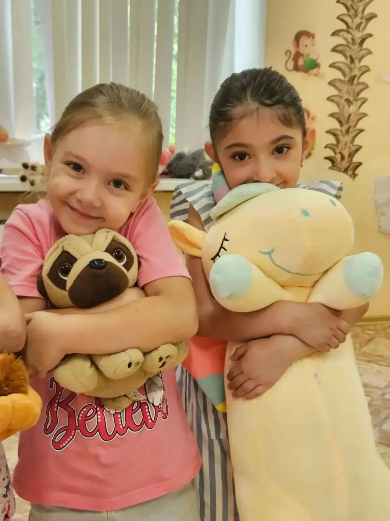 🎉🎭🎶 Неделя «Любимые игры и забавы» подарила детям столько радости! 💛

🧸 День игрушки: малыши де
