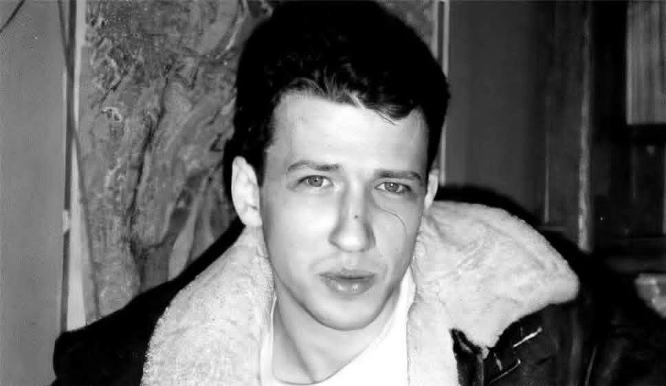 «АХ, ЧТО ЗА ЛЮДИ, ЧТО У НИХ ВНУТРИ ?..»