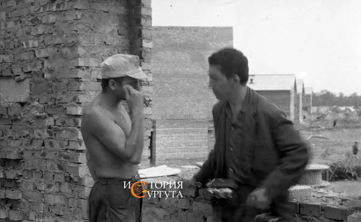 Львовские студенты строят общежитие напротив кинотеатра "Рубин", 60/70-е, фото А. Ф. Мя...