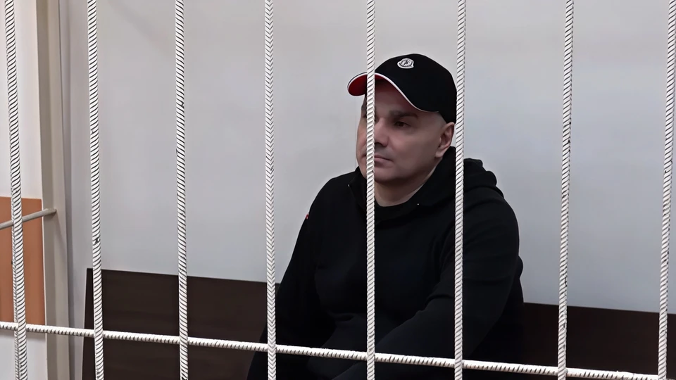 📌Экс-депутата Заксобрания Кировской области освободили в зале суда после дела об избие...