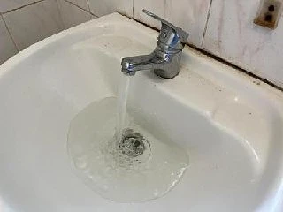 Для замены водопровода по улице Советская и Мирный переулок и подготовки сетей к зиме с...