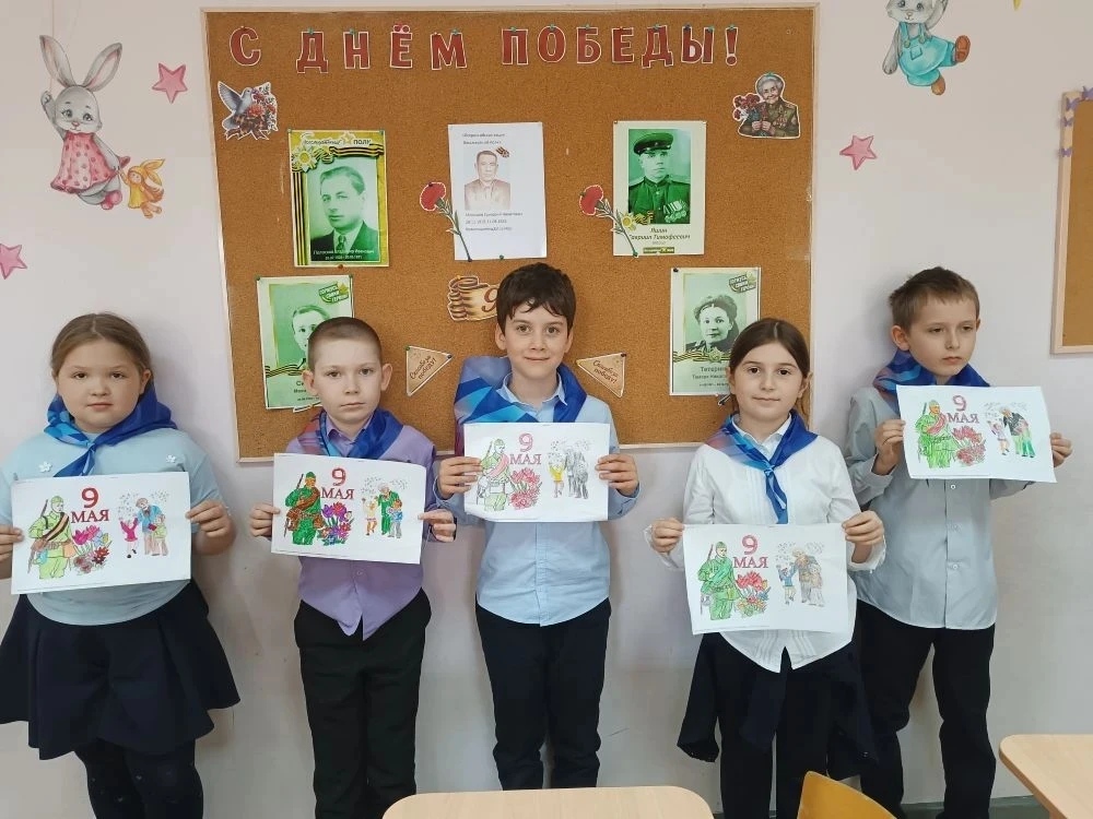 ⭐🇷🇺 МАРАФОН "НАСЛЕДНИКИ ПОБЕДЫ" ⭐ Классные часы, Уроки Мужества (проведен ст.лейтенантом Морозовым Р
