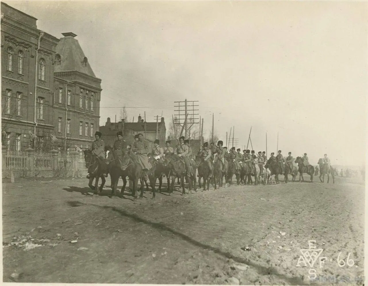 🎖️ 108 лет назад, 23 августа 1918 года, воспользовавшись растерянностью красных, около...