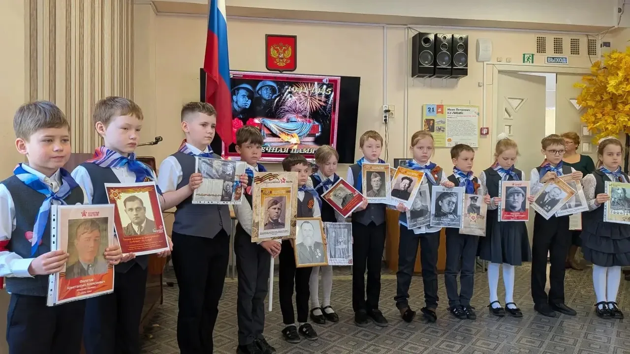🕊️🎖️ Память, которая объединяет поколения  В преддверии Дня Победы в нашей школе прошли трогательные