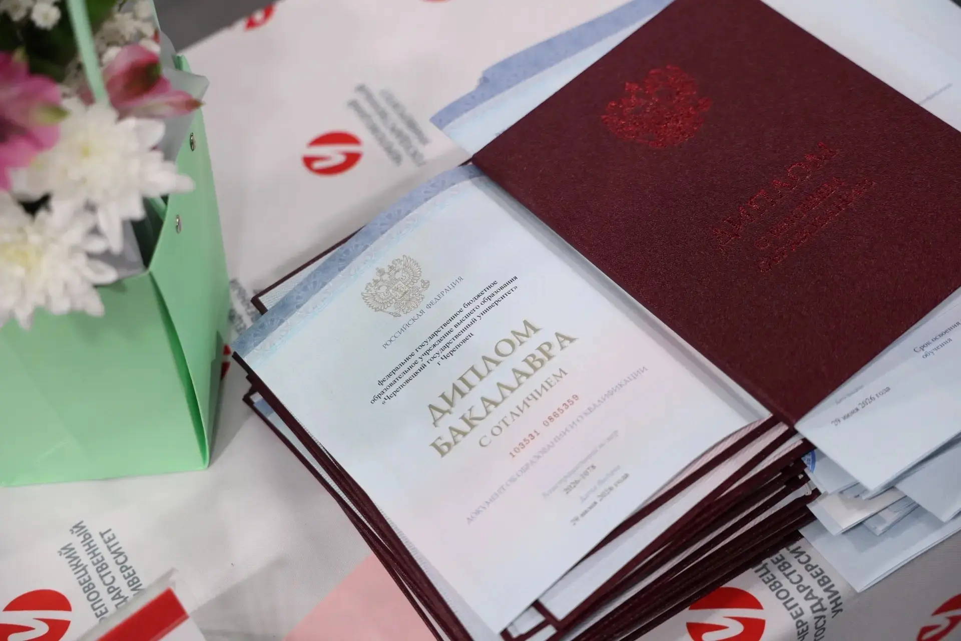 🎉«Выпускной ЧГУ 2026: 185 красных дипломов, первый выпуск Передовой инженерной школы и...
