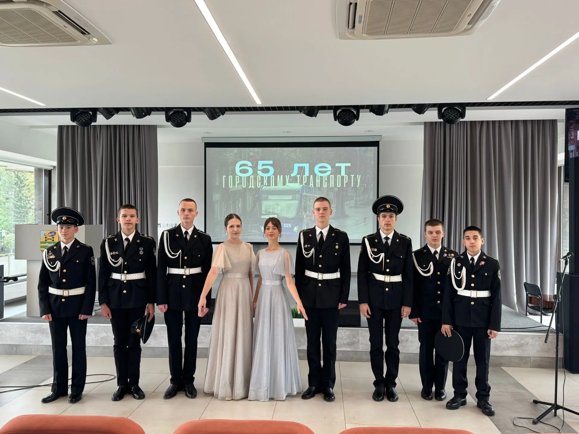 ДРУЖБА БОЛЕЕ 10 ЛЕТ. ТРОЛЛЕЙБУСНОЕ УПРАВЛЕНИЕ ОТМЕЧАЕТ ЮБИЛЕЙ