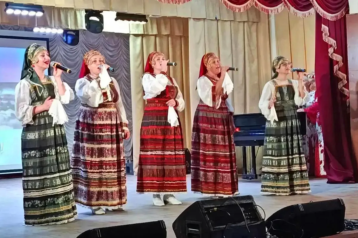 В День города в Доме Дерябина состоялся праздничный концерт «Моя Родина - Новый Оскол». Мероприятие 