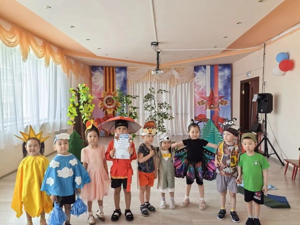 🎉 Настоящие артисты! Сегодня воспитанники средней группы «Алые паруса» — победители ок...