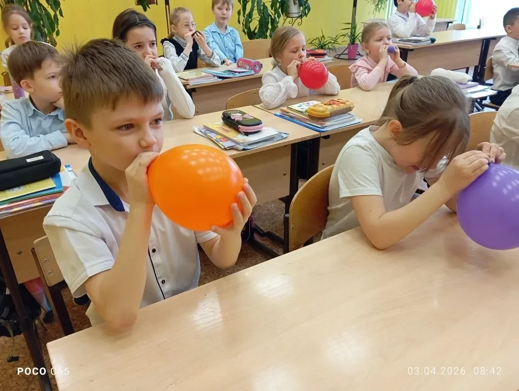 Уроки здоровья: 🫁 Дыхательная система человека Медсестра школы провела увлекательный урок для учащих