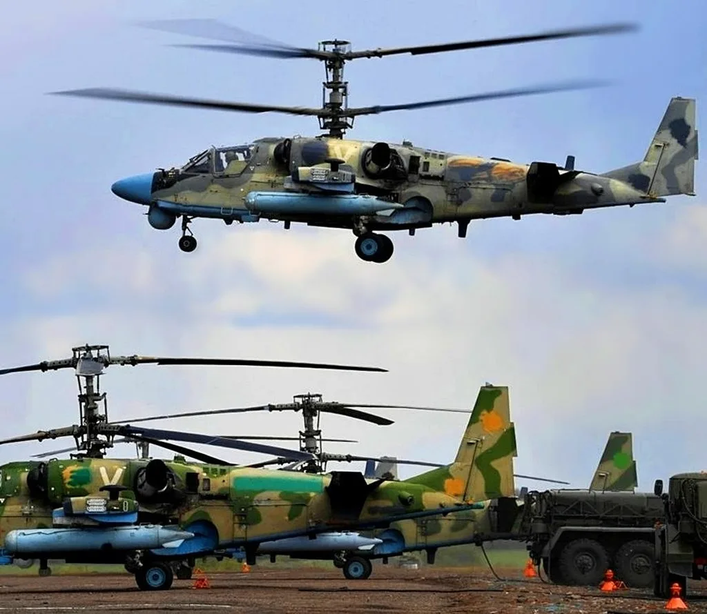Ударные вертолеты Ка-52 "Аллигатор" группировки "V" в зоне спецоперации. Наши вертолетч...