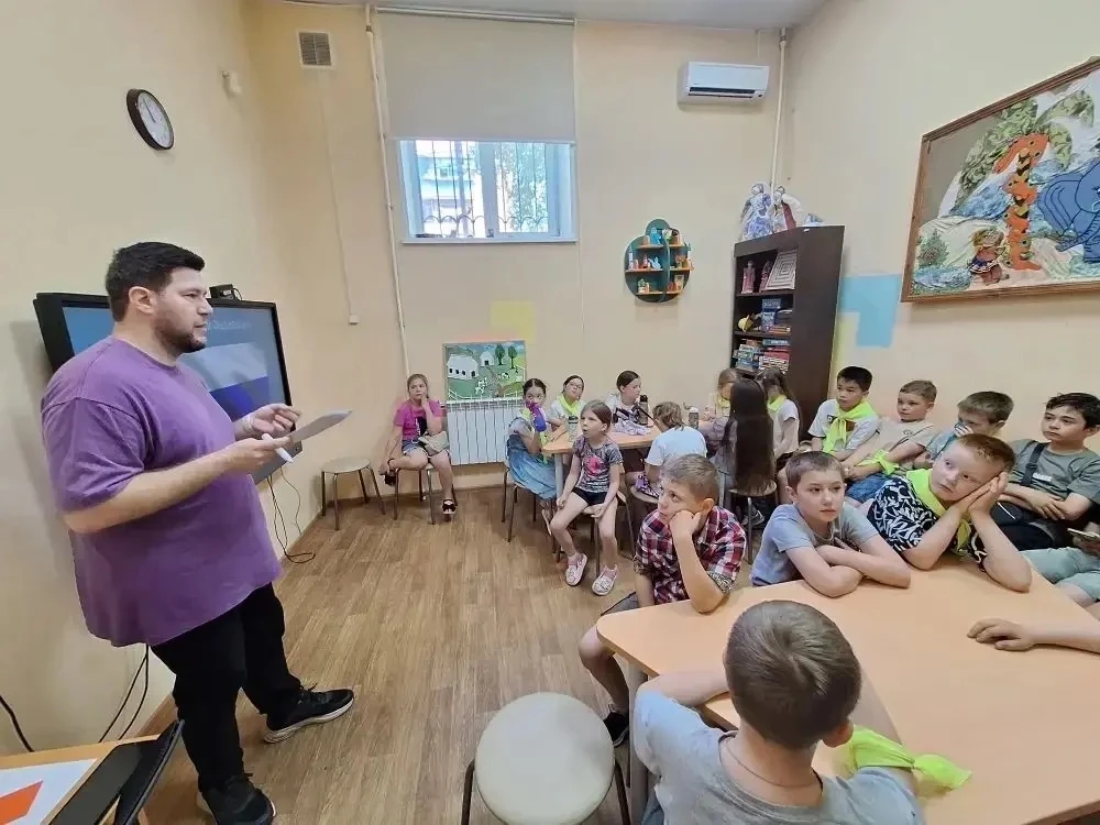 ✅ 2 отряд участвовал в  интеллектуально-развлекательной игре ко Дню России.