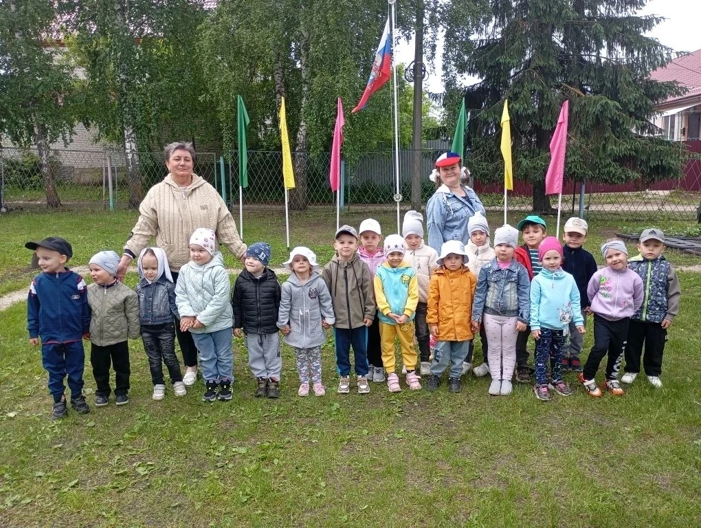 С днем защиты детей,