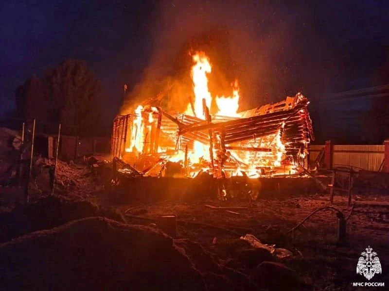 Гирлянды уже давно перестали быть только новогодним украшением. Многие привыкли использ...