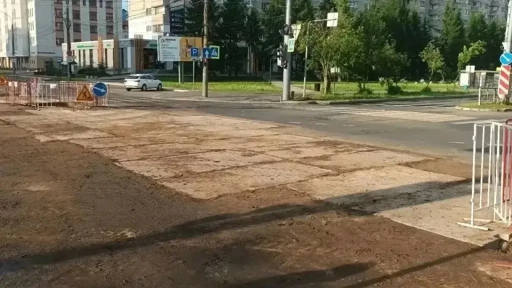⚡️ Открыли проезд на Воскресенской у пр. Ломоносова в Архангельске

Асфальта пока не будет