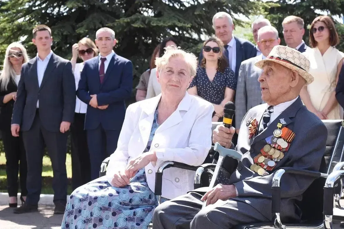 🎖️В Оренбурге открыли памятный знак Почётному гражданину города Хабибулле Байтееву  #Про_Общество  В