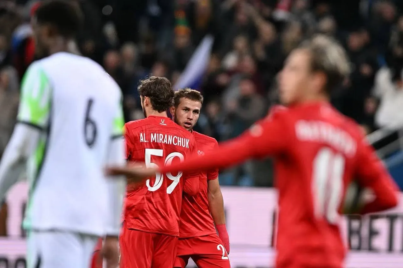 ⚽️ Сборная России по футболу сыграла вничью 3:3 в товарищеском матче со команды Нигерии.