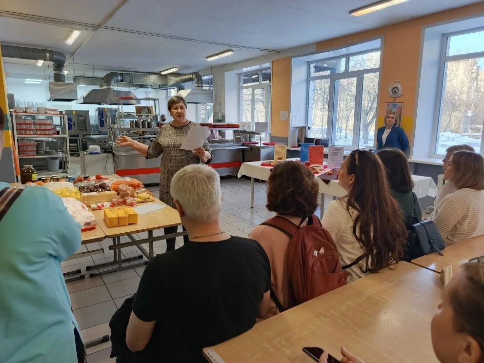 🍽️ Питание под контролем! 20 марта в нашей школе прошла родительская конференция по питанию. Главная