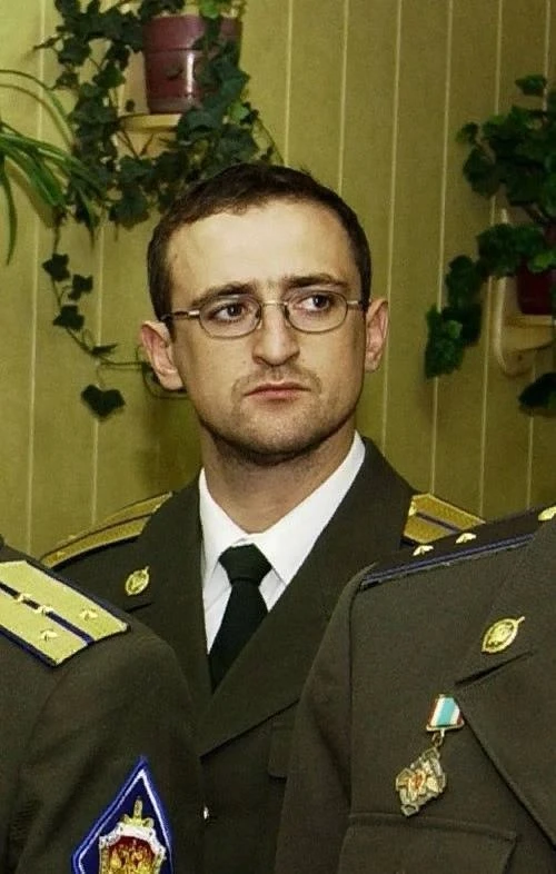 10 офицеров ФСБ погибли, спасая заложников в Беслане