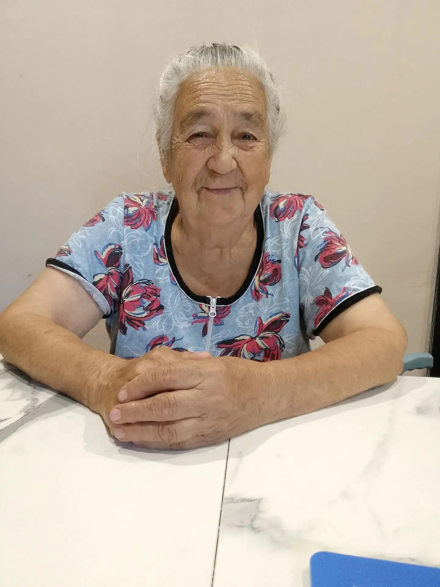 Нина Васильевна родом из Казахстана. За ее плечами огромный опыт работы штукатуром-маля...