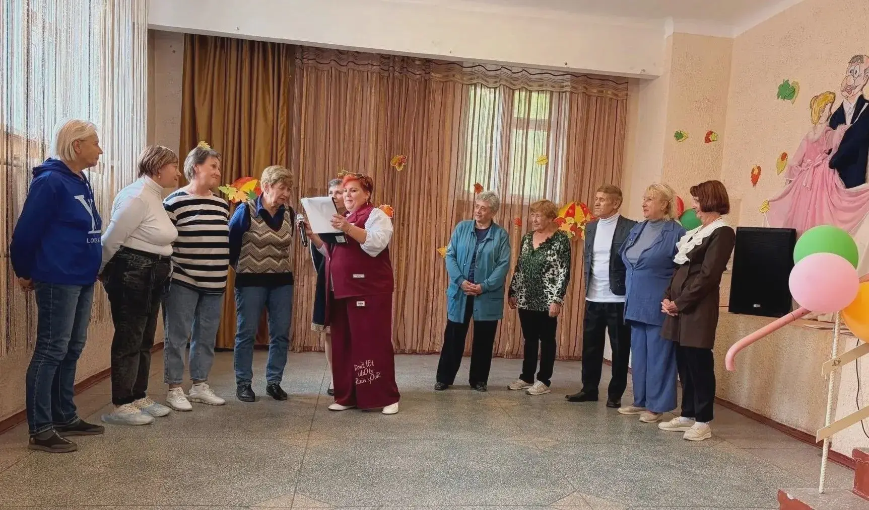 🌸 День пожилого человека отпраздновали в Алчевске