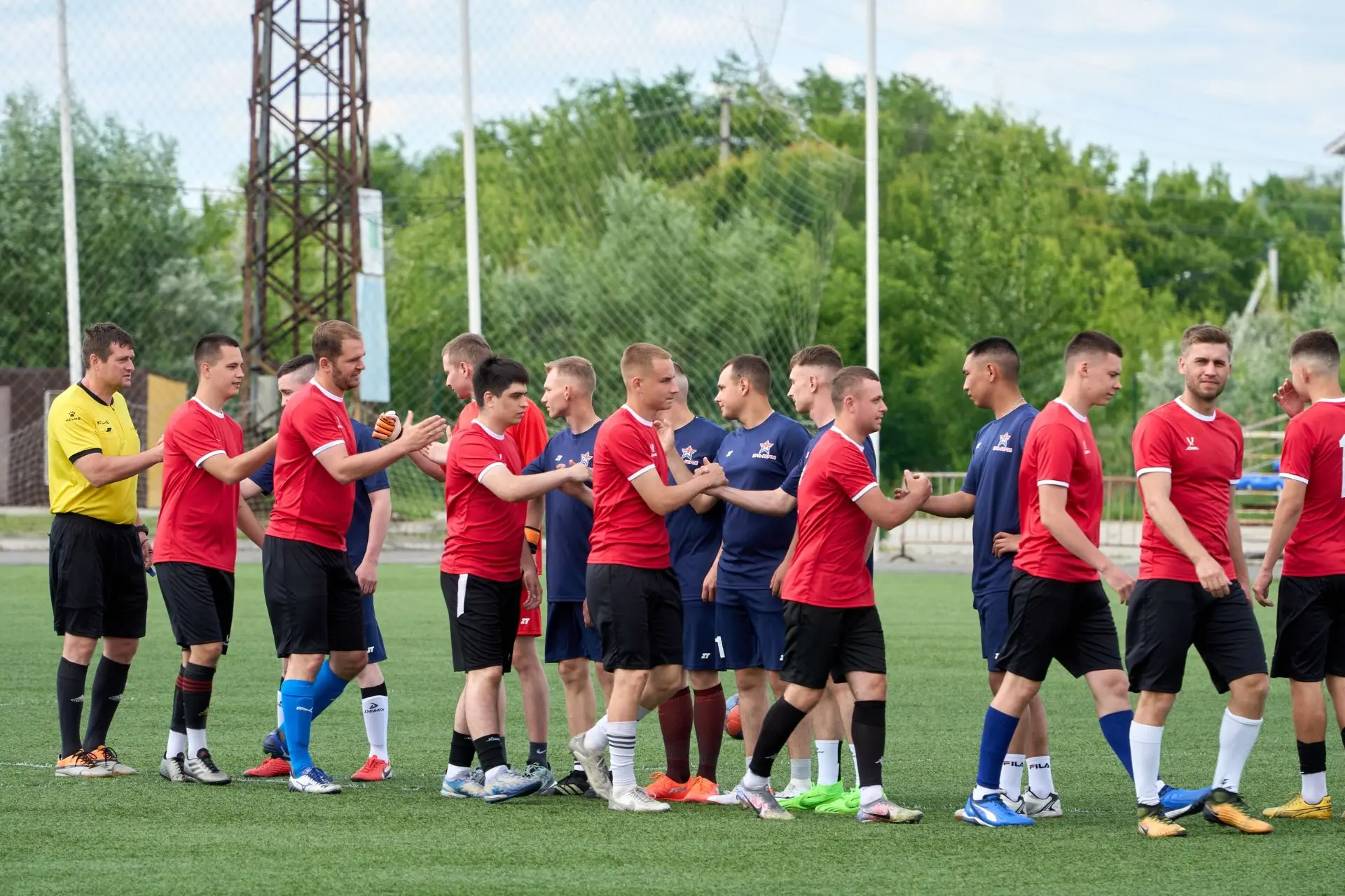 Кубок Сызранской епархии: турнир, который объединяет ⚽

12 июня на стадионе «Кристалл» в пятый раз п